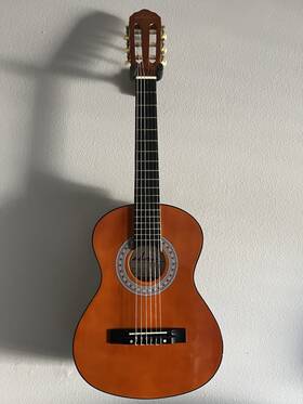 Adm Jcb10 1/2 Size Classical Guitar