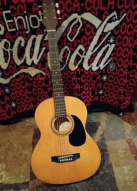 Amada 8253 Model Classical Guitar 4/4 Size Discontinued In 2000 Serial Numbered