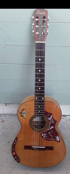 106-b Classical Guitar Pedro Garcia Barajas Penqua Paracho Mich Mex Inch