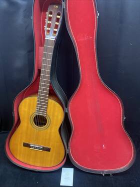 Conn C-10classical C-10 Classical Acoustic Guitar Very Good Shape With Case