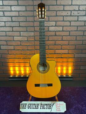 55fce-1015-u Cordoba 55fce Espana Series A/e Classical Nylon Honey Amber With Hardshell Case