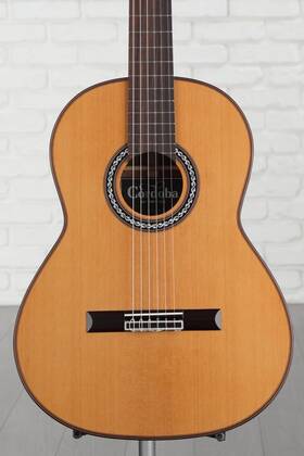 72202330 Cordoba C9 Parlor Classical Guitar - Solid Cedar Top