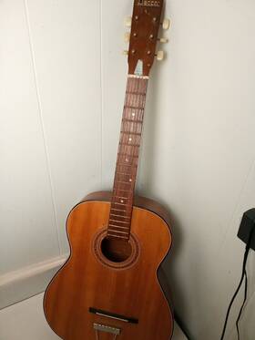 Decca Dmt-245 Vtg Guitar Missing Strings Steel Reinforced Neck Instrument