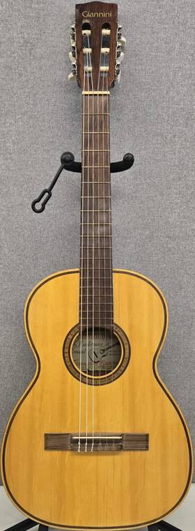 Giannini Gn-50 Classical 3/4 Parlor Guitar Set Up Ready To Play