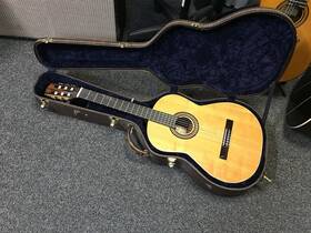 493-j Godin Kamouraska Collection Model Vintage Pre- Classical Guitar / Canada
