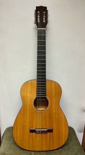 H-173 Harmony Rare 1967 Custom Classical Guitar And Case