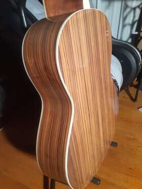 Hc30 Hohner Classical Guitar Solid Sitka Top Ovangkol Back And Sides