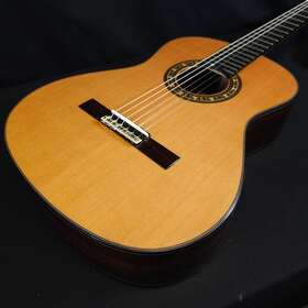 Jos Ram Rez Estudio 3 Jose Ramirez Cedar All Solid Nylon String Classical Guitar With Logoftd