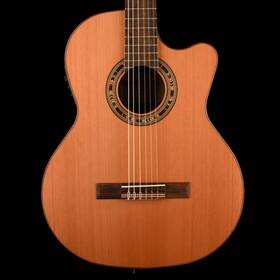 84kre000 Kremona Used Verea Va Lux Classical Hybrid Acoustic-electric Guitar With Gig Bag