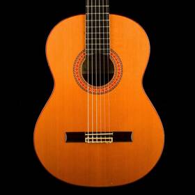 84mrd000 Manuel Rodriguez Pre Owned Model C Classical Guitar Natural With Gig Bag