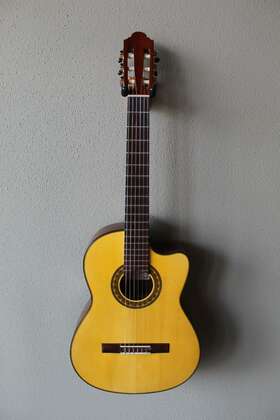 43894658973465345 Navarro Used 2023 Marlon Francisco Flamenco Negra Guitar - With Cutaway
