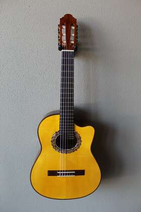 78326487935432542 Navarro Brand New Marlon Francisco Acoustic/electric Requinto Guitar - Cutaway
