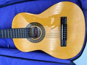 C410 Stagg 882030227578 1/2 Size Classical Acoustic Guitar - Linden M Nat