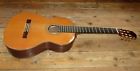 V113 Ventura Classical All Solid Wood Cedar Top Rosewood Mint Cond