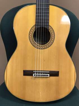 C370 Yamaha Classical Guitar