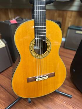 Gd-20 Yamaha Grand Concert Classical Guitar