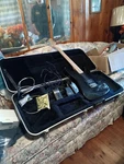 Davison Guitars EB2350BKPK Full Size Electric With Amp, Case And.... Fixed Price $150.00.