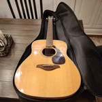 Yamaha FG800 Acoustic Guitar Natural Road Runner Avenue Carry Bag. Fixed Price $275.00.