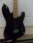 Sawtooth Rise Electric Guitar Black. Fixed Price $39.94.