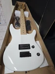 39" Full Size Jb Viper Electric Guitar Right Handed Beginner Kit W/ Gig Bag. Fixed Price $119.99.