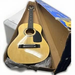 Lauren LA34N Student 3/4 Size Nylon String Classical Acoustic Guitar, Natural. Fixed Price $69.99.