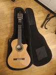 Chitarra Classica Elettrificata Cutaway - Alhambra 5P Cw 8E 52M. Fixed Price $971.05.