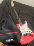 Lyxpro EGBK39PN Kit 39" Electric Guitar With Bag And Accessories. Fixed Price $80.00.