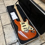 G&l Usa S-500 Guitar With Hard Case Cherry Burst Mint Condition. Fixed Price $1499.99.